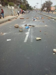 Article : Les gr&egrave;ves perl&eacute;es, l&rsquo;autre m&eacute;tier des fonctionnaires de mon pays